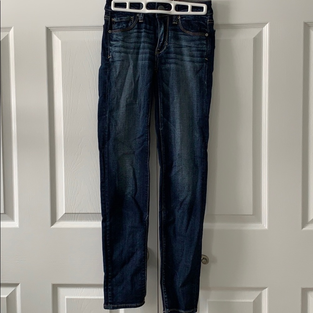darkwash skinny jeans